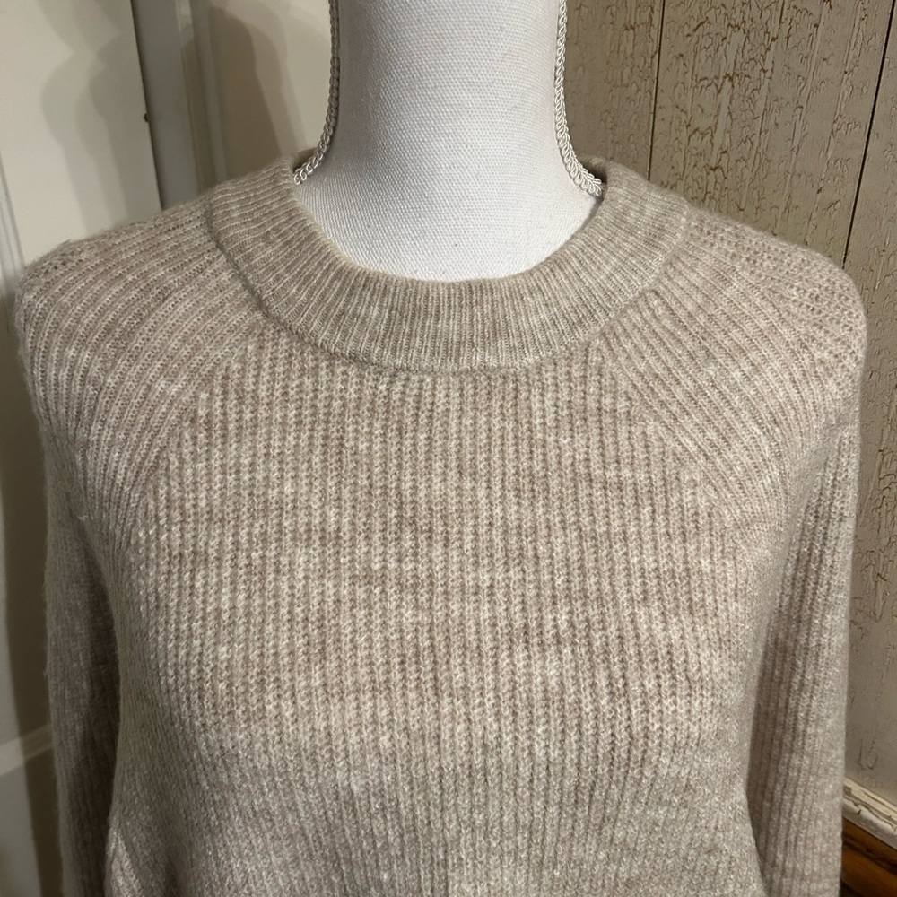 ASOS women’s Beige Crewneck Sweater - Picture 2 of 13